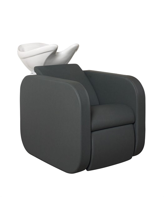 Shamponering Iconwash Salon Ambience